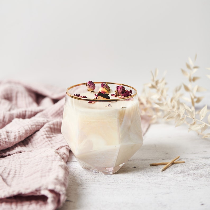 Damson Plum, Rose and Patchouli Hand Poured Soy Wax Candle, Large Glass Candle, Vegan Botanical Candle image 1