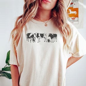 Cow Shirt Vintage Western Farm Animal Shirt Shirt Cottage Core Aesthetic Shirt Cow T-shirt Farm Tee Country Shirt Boho Rodeo Comfort Colors