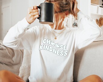 Wählen Sie Kindness Comfort Colors® Langarm-Shirt Retro-Lehrer-Shirt Positive Affirmation Mom Kindness Retro-Grafik Kindness T-Shirt Sei Kind