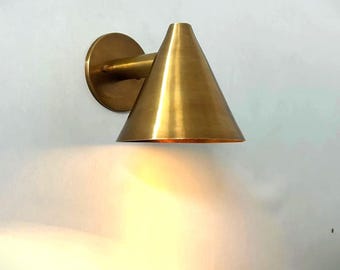 Art Deco Brass Sconce Elegant Wall Lighting for Living Room & Bedroom