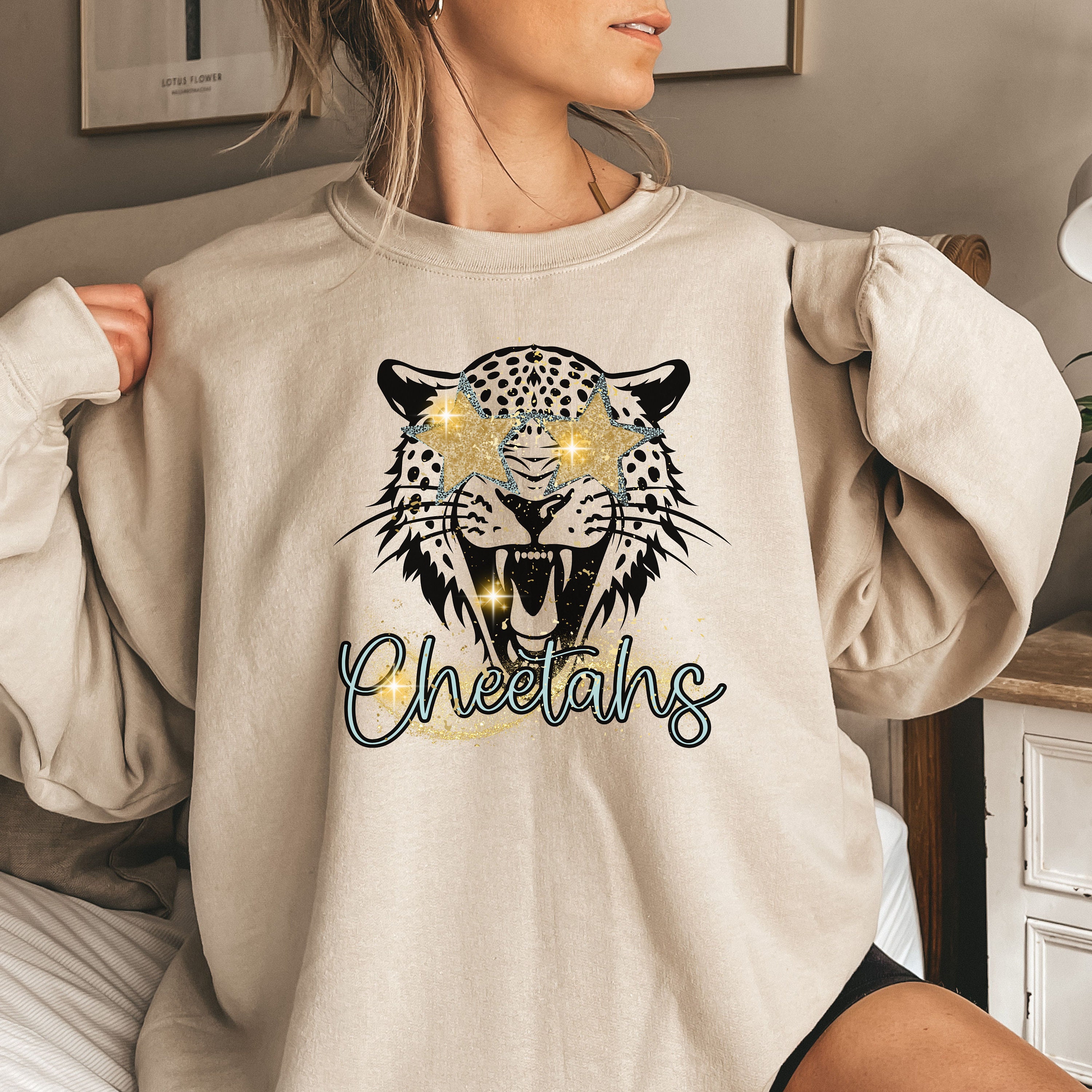 【Vivienne】CHARLIE THE CHEETAH NEW SWEATSHIRT il_fullxfull.6135729263_clqx.jpg