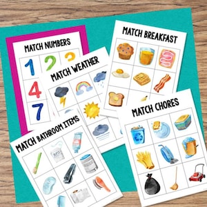 Puede incluir: Tarjetas educativas de juego de emparejar con ilustraciones coloridas. Las tarjetas incluyen categorías como números, clima, desayuno, artículos de baño y tareas domésticas. Cada tarjeta presenta una cuadrícula con imágenes y el texto "MATCH" seguido de la categoría.