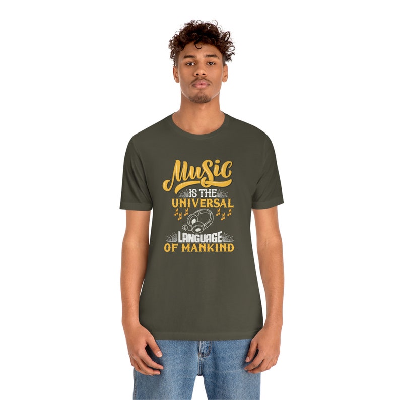 Music Is The Universal Language T-Shirt: Musician Gift Tee 画像 5