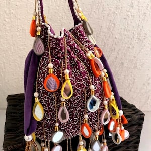Bolso Potli morado con bordado de espejos / Bolso de novia para bodas / Bolso de mano étnico para fiestas para mujer