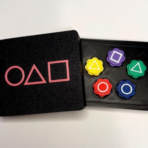 Gonggi Game Set - Traditional Korean Jacks in Geometric Hard Case Gong-gi