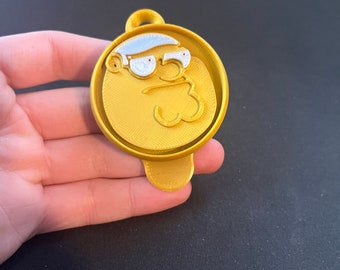 Medallion *Peter Griffin* Inspired Air Tag Case Holder Keychain Game Hero Item Collectible Token Multicolored 3D Print Accessory Gold
