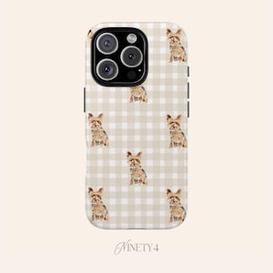 Gingham Yorkshire Terrier iPhone- och Samsung-skal: Tåligt, snäpp- eller Magsafe-fodral
