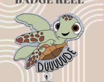 Nursing Medical Turtle Name Badge Reel: Essential accessory for Nurses, Vets, Paramedics, Students.