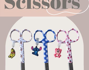 Nurse Character Medical Scissors: Essential accessory for Nurses, Paramedics, Students. Cutting of Bandages and Dressings nursing trauma
