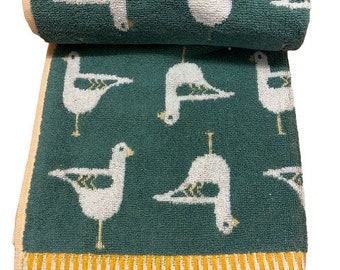 Seagull Green Jacquard 100% Turkish Cotton Towel. Hand and Bath Towel Available.