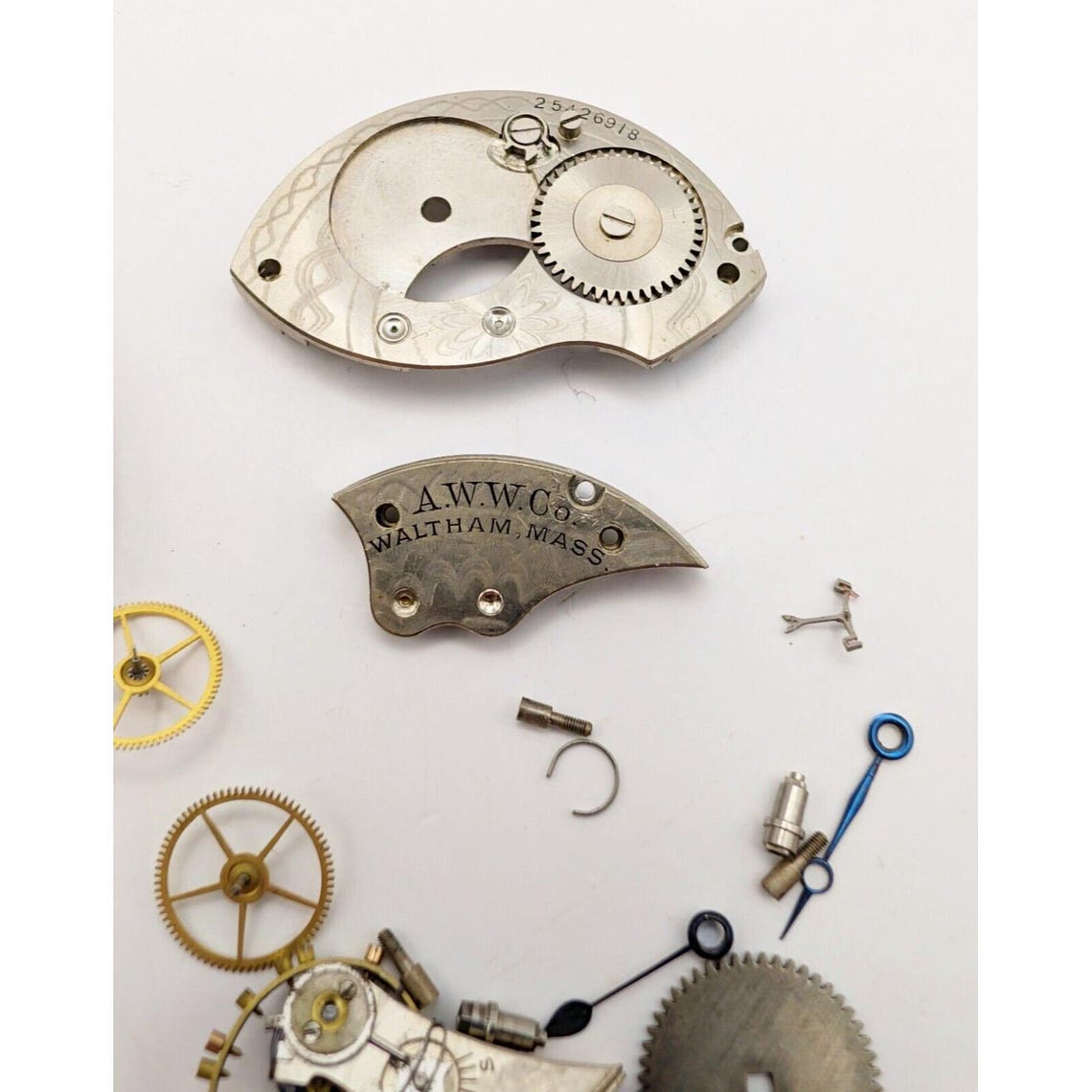 Vintage Ca. 1926 Waltham Pocket Watch PARTS/REPAIR Grade 210 Model 1894