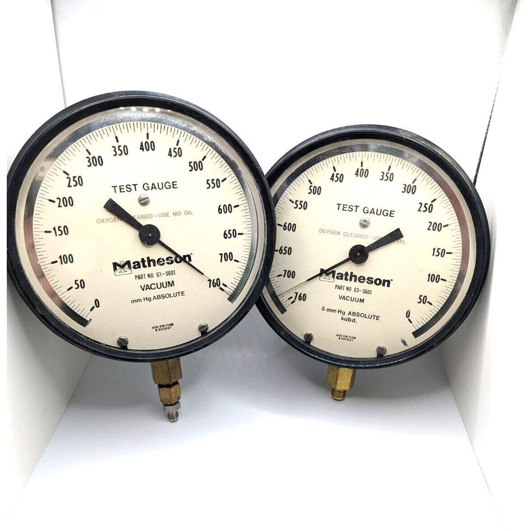 2 Vintage Matheson Part Number 635601 Test Gauge Vacuum Mm Hg Absolute Working Pressure Gauge