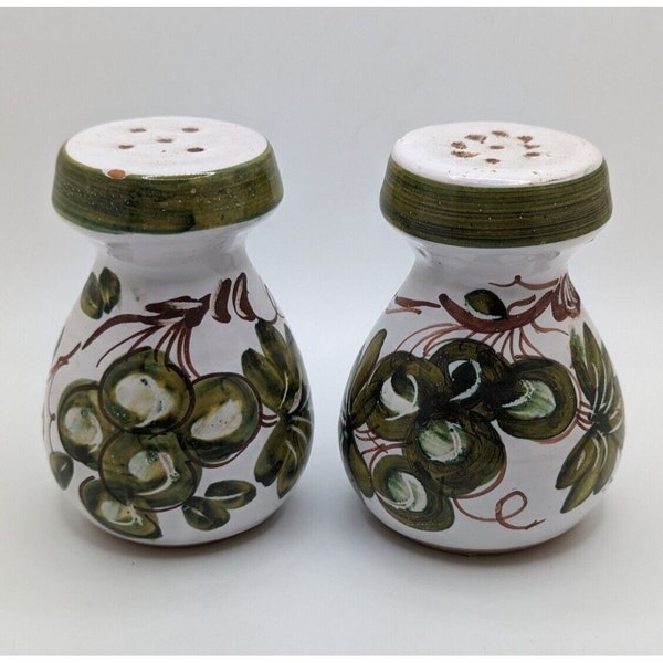 Vintage Italy Hand Painted Grape Vine Salt And Pepper Shakers Glazed Terracotta Kitchenware Gift for Collector Seasoning Serving Decoration