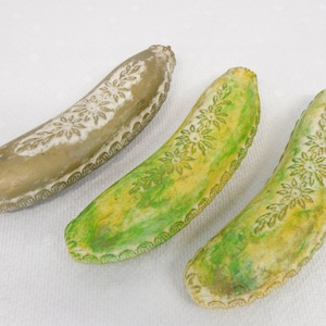 Vintage MCM Artificial Fruit Floral Bananas Gold Yellow and Green Fruit Decor Raised Floral Design Locklin Produce St. Pete, FL