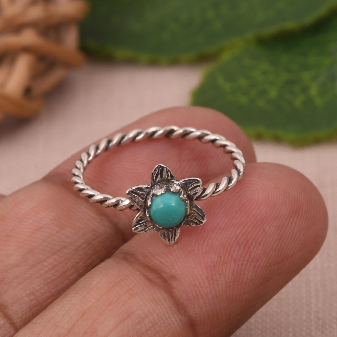 Kingman Turquoise Sterling Silver Ring: Boho Floral Twisted Band - Etsy