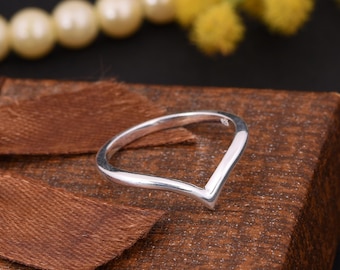 Sterling Silver Chevron Ring, Minimalist Wishbone V-Shape Band