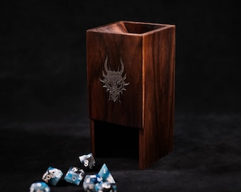 Torre de dados de madera de palisandro hecha a mano para D&D, Pathfinder y ttrpg