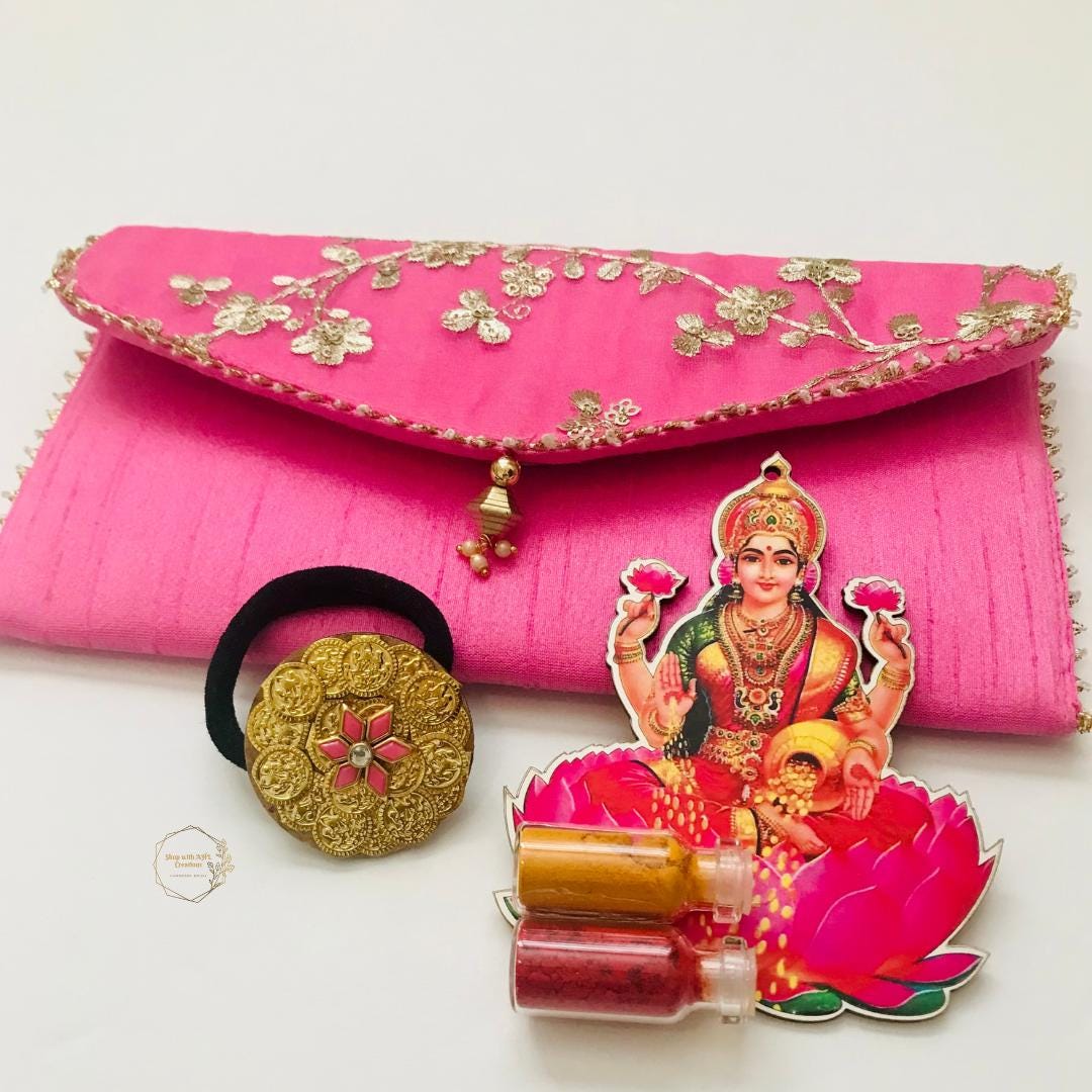 Varalakshmi Vratham Return Gifts | Indian Style Purse/ Envelop for Shagun (Gifting) | Thambulam Return Gifts for Indian Festivals
