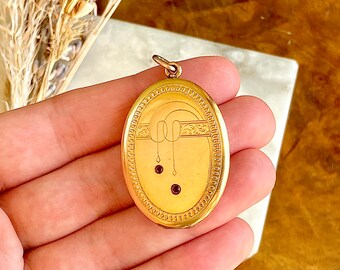 Medallón antiguo alrededor de 1900 chapado en oro con granate // Biedermeier vintage Art Nouveau Art Deco Art Nouveau victoriano // Colgante de cadena ovalada