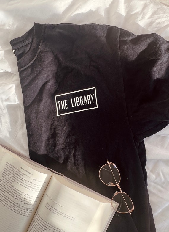 The Library T-Shirt | Vintage Tee | Oversized Vint