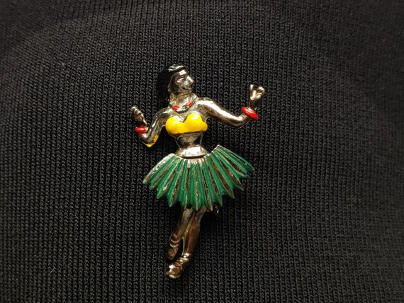 Dancing Hula Girl Novelty Brooch - image 1