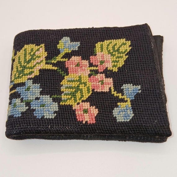 Needlepoint Floral Mid-century Wallet