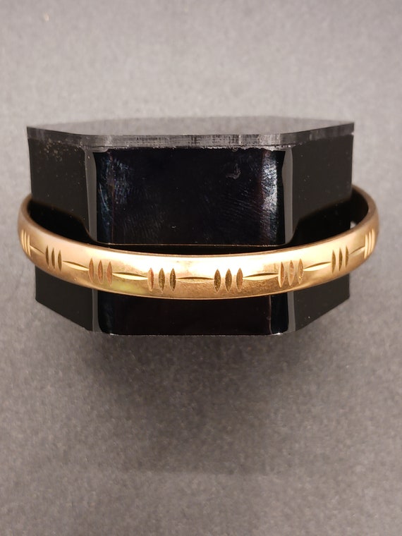 MONET  brushed gold bangle