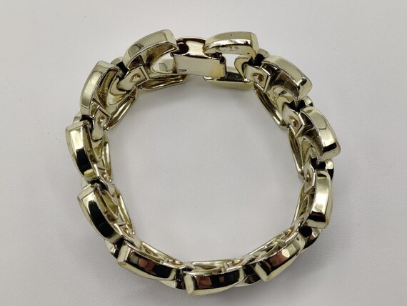 KARU Chunky Gold-Tone Link Bracelet - image 4
