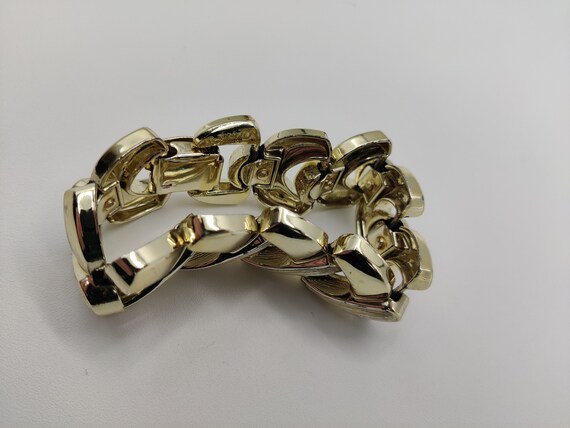 KARU Chunky Gold-Tone Link Bracelet - image 5