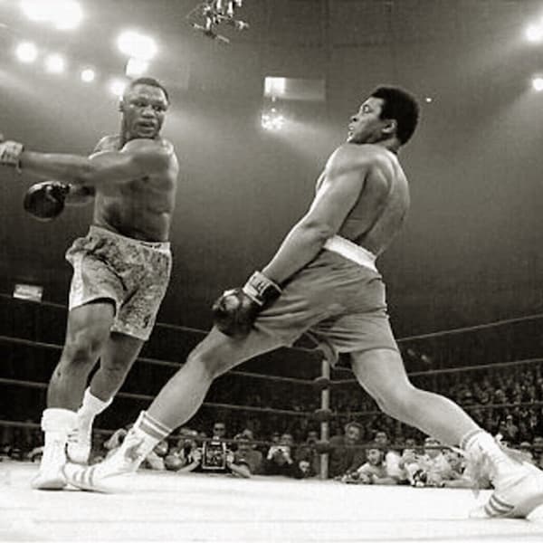 MUHAMMAD ALI aka Cassius Clay vs Joe Frazier Classic Boxing Fight Poster Picture Photo Print