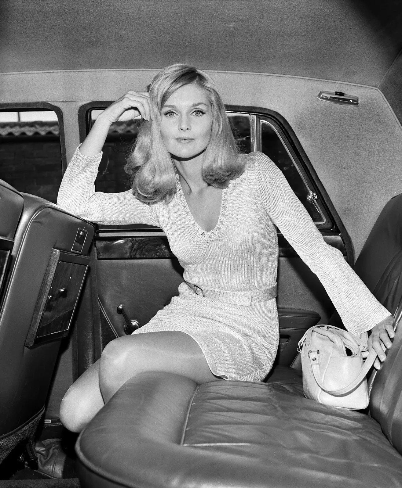 Iconic Actress CAROL LYNLEY Classic Pin up Classic Picture Poster Photo