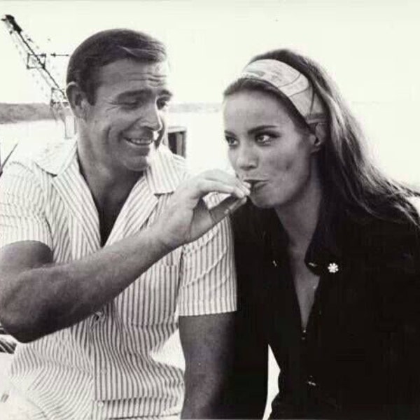 Sean Connery & Claudine Auger from The Movie Thunderball Classic Picture Poster Photo Print