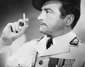 Actor CLAUDE RAINS in CASABLANCA Classic Retro Movie Poster Picture Photo Print