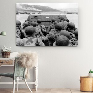 D-Day Normandy Canvas Art American Troops, Omaha Beach Historic Photo (Black and White, Premium Canvas, R image 6
