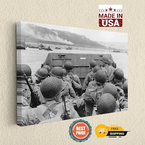 D-Day Normandy Canvas Art American Troops, Omaha Beach Historic Photo (Black and White, Premium Canvas, R image 1