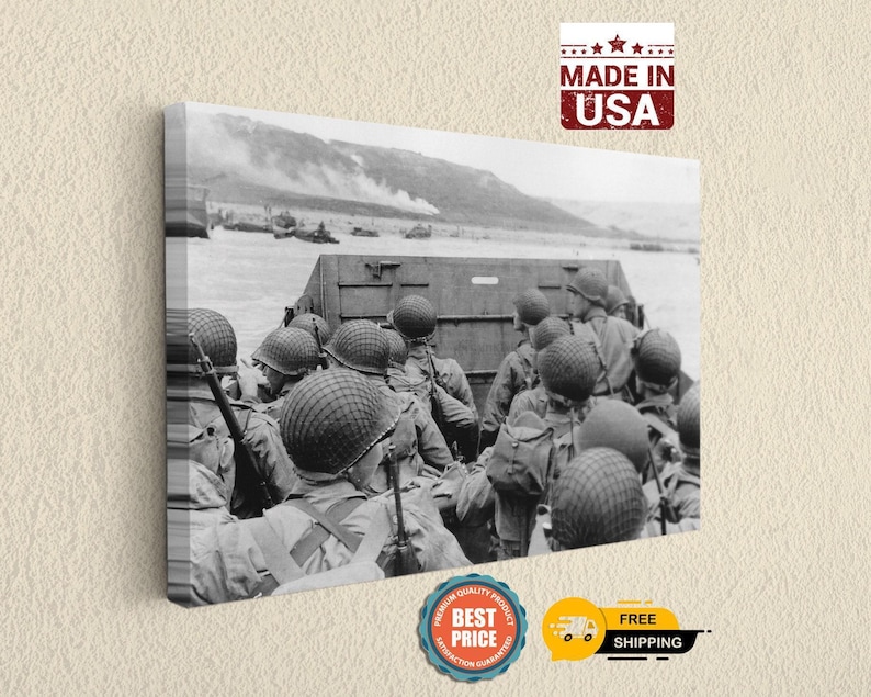 D-Day Normandy Canvas Art American Troops, Omaha Beach Historic Photo (Black and White, Premium Canvas, R image 1