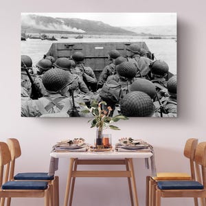 D-Day Normandy Canvas Art American Troops, Omaha Beach Historic Photo (Black and White, Premium Canvas, R image 2