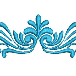 Może przedstawiać: Niebieski wzór dekoracyjny z kręconym, kwiatowym wzorem. Wzór jest symetryczny i ma centralny punkt.