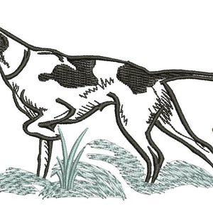 Pode incluir: Design bordado de um cão Pointer em posição de caça, com marcas em preto e branco. O cão está posicionado em frente a grama e juncos bordados, tudo em um fundo branco. Adequado para roupas ou decoração de casa.