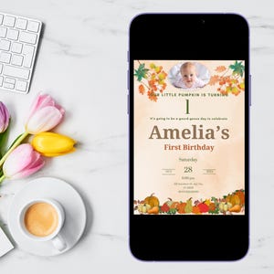 Tarjeta de cumpleaños animada con temática de otoño