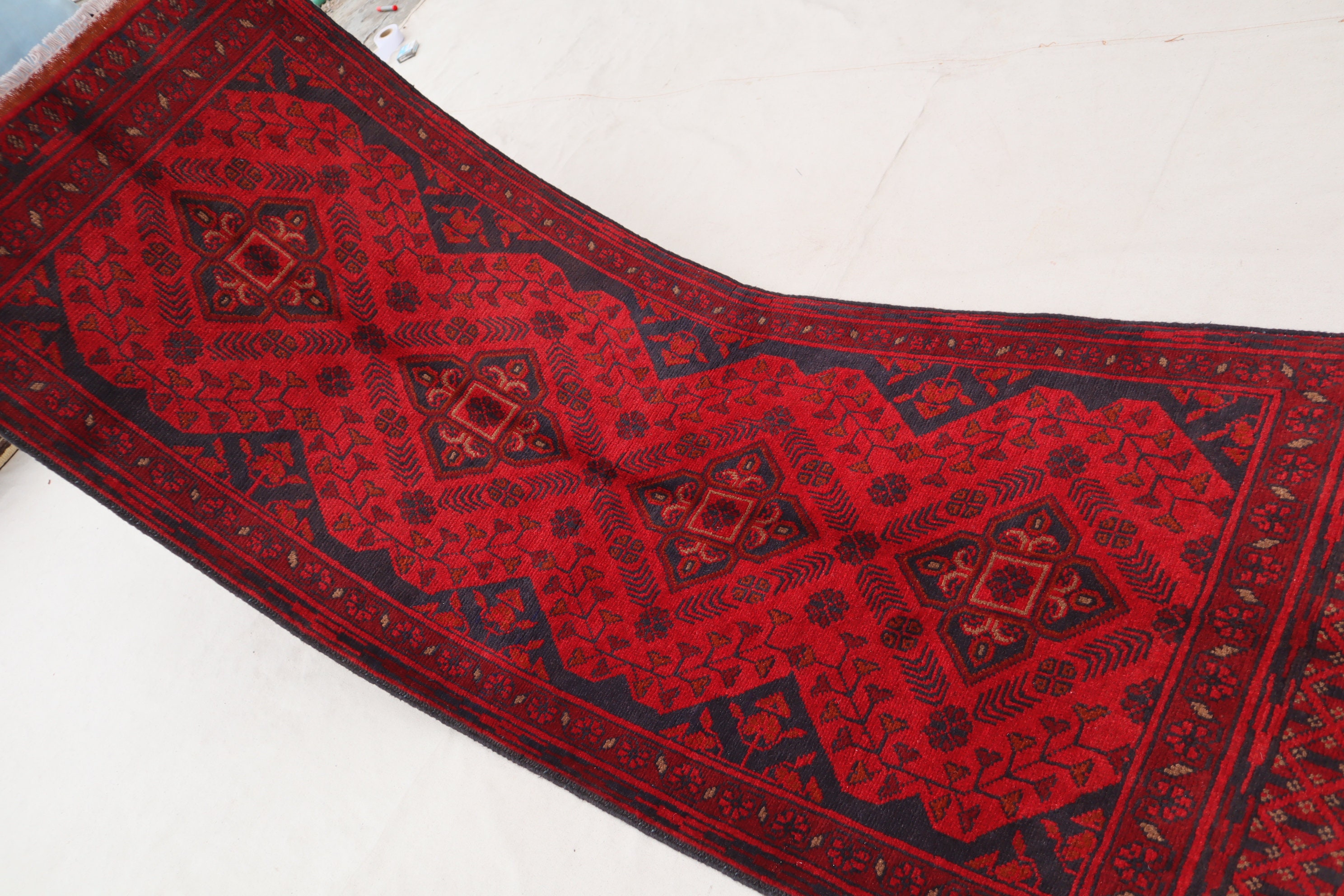 2'7x6'7フィートのランナーラグ - アフガニスタンのブハラデザインラグ