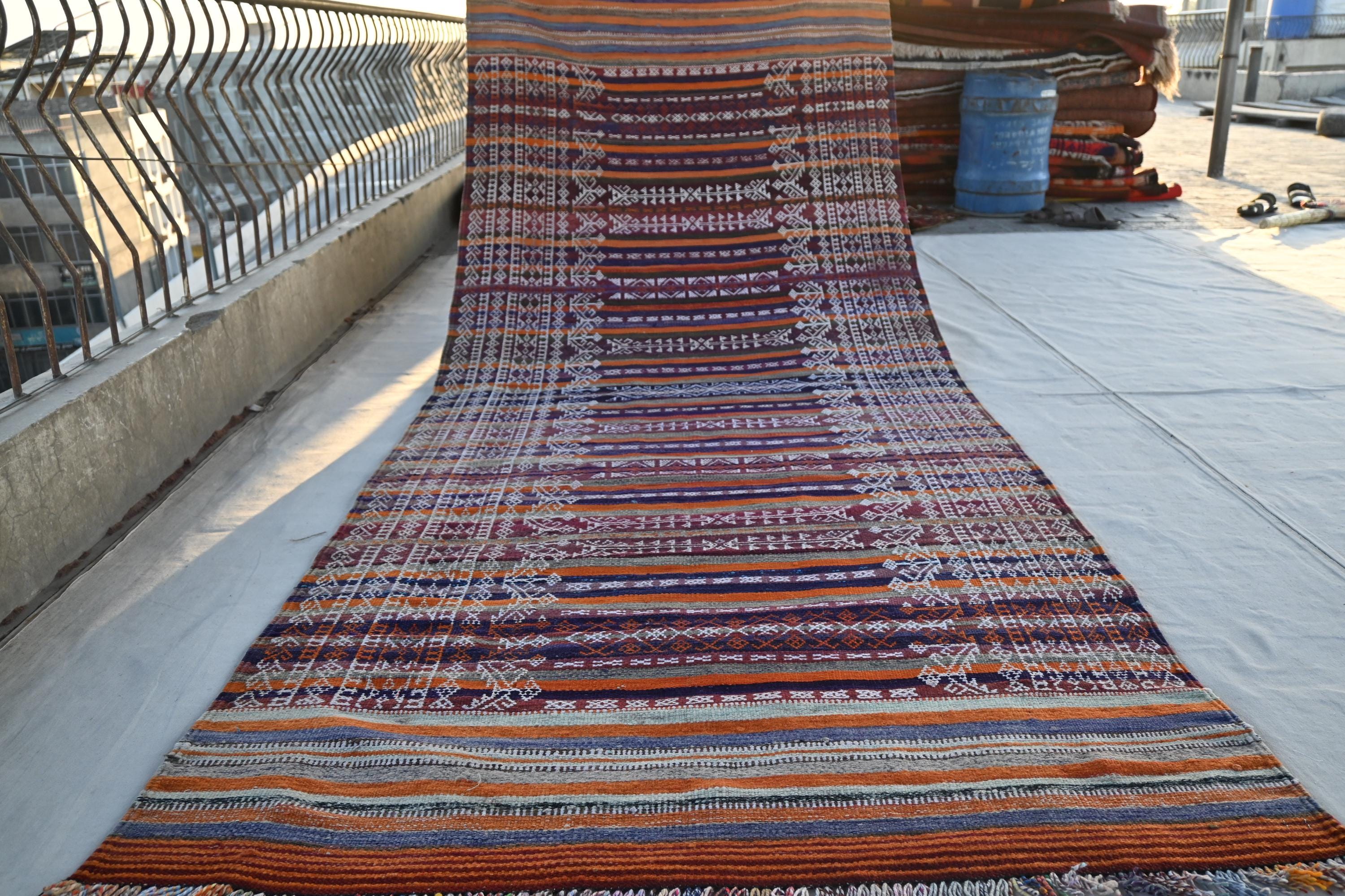 4x11幅のランナーラグ - ハンドメイドウールラグ - 1950年代の