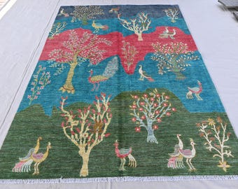 Pictorial Rugs 