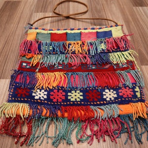 Tapis fait main - sac Kilim - sac vintage - sac à bandoulière - vieux sac - tapis de sac en laine - tapis de cartable - tapis de sac à main pour femme ethnique - sac cadeau -