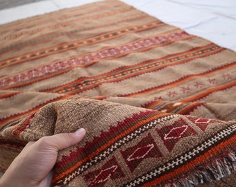 Alfombra Kilim de tejido plano antiguo afgano de 1,35 m x 2,75 m, hecha a mano en lana turcomana, con rayas de tres colores, para dormitorio, oficina y cocina (10 x 2,75 m).