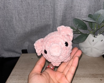 Crochet mini pig | crochet farm animals | crochet animals | crochet pig | crochet | amigurimi | farm animals | stuffed animals | stuffed pig