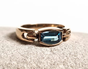 Vintage 9ct Gold Blue Topaz East West Ring, Size 7, Edinburgh Hallmark Jewellery