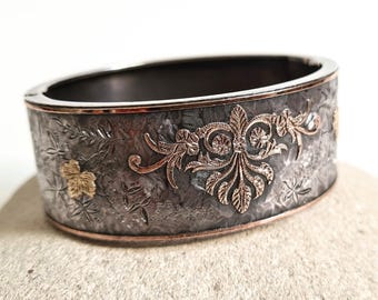 Antique Victorian Silver Cuff Bangle: Decorative Fleur-de-Lis and Leaf Hinged Bracelet
