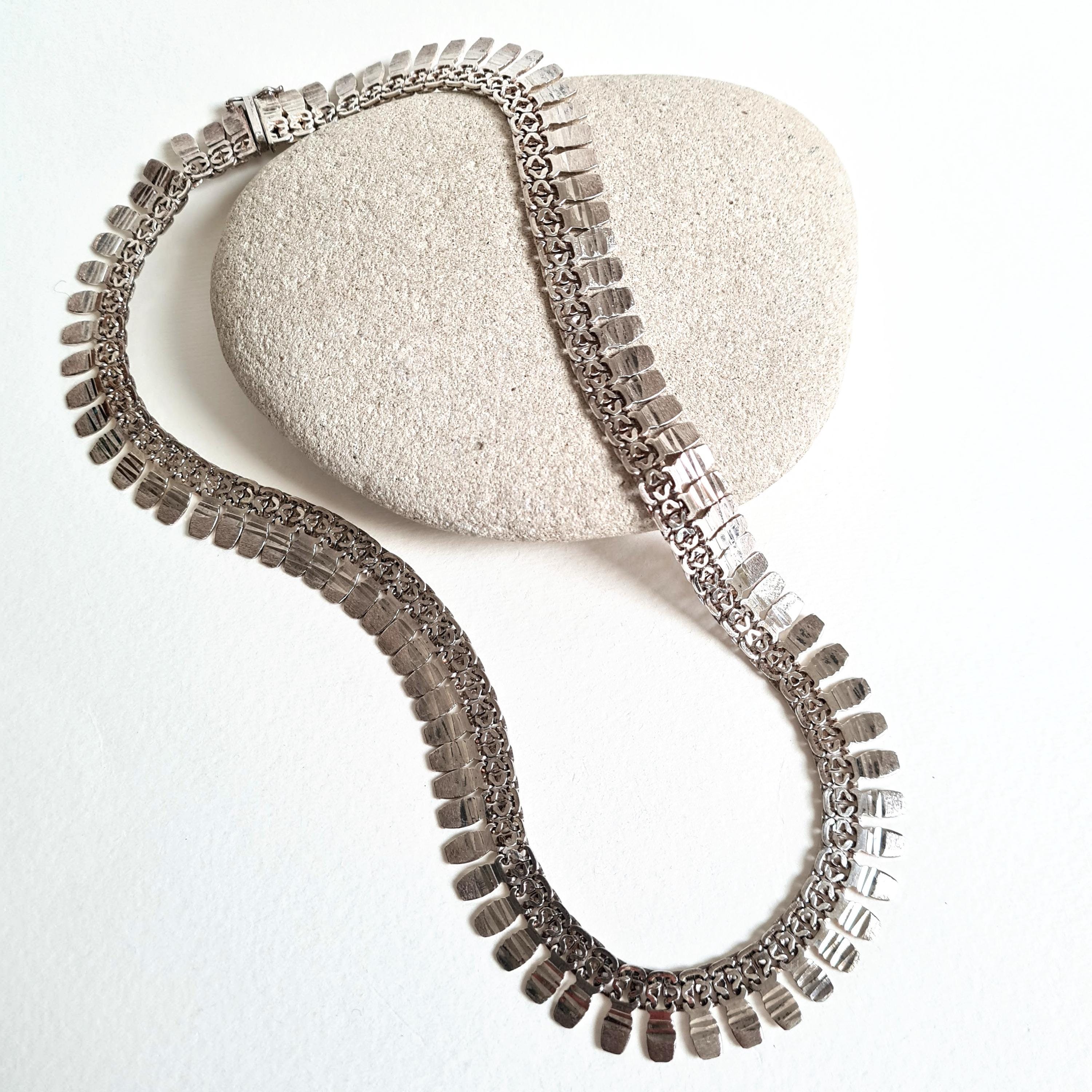 アクセサリー Vintage Mexican silver necklace charm Vintage Mexican Silver Necklace Choker By TNC – Anteeka