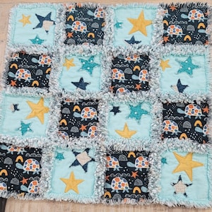 Baby blanket rag quilt.